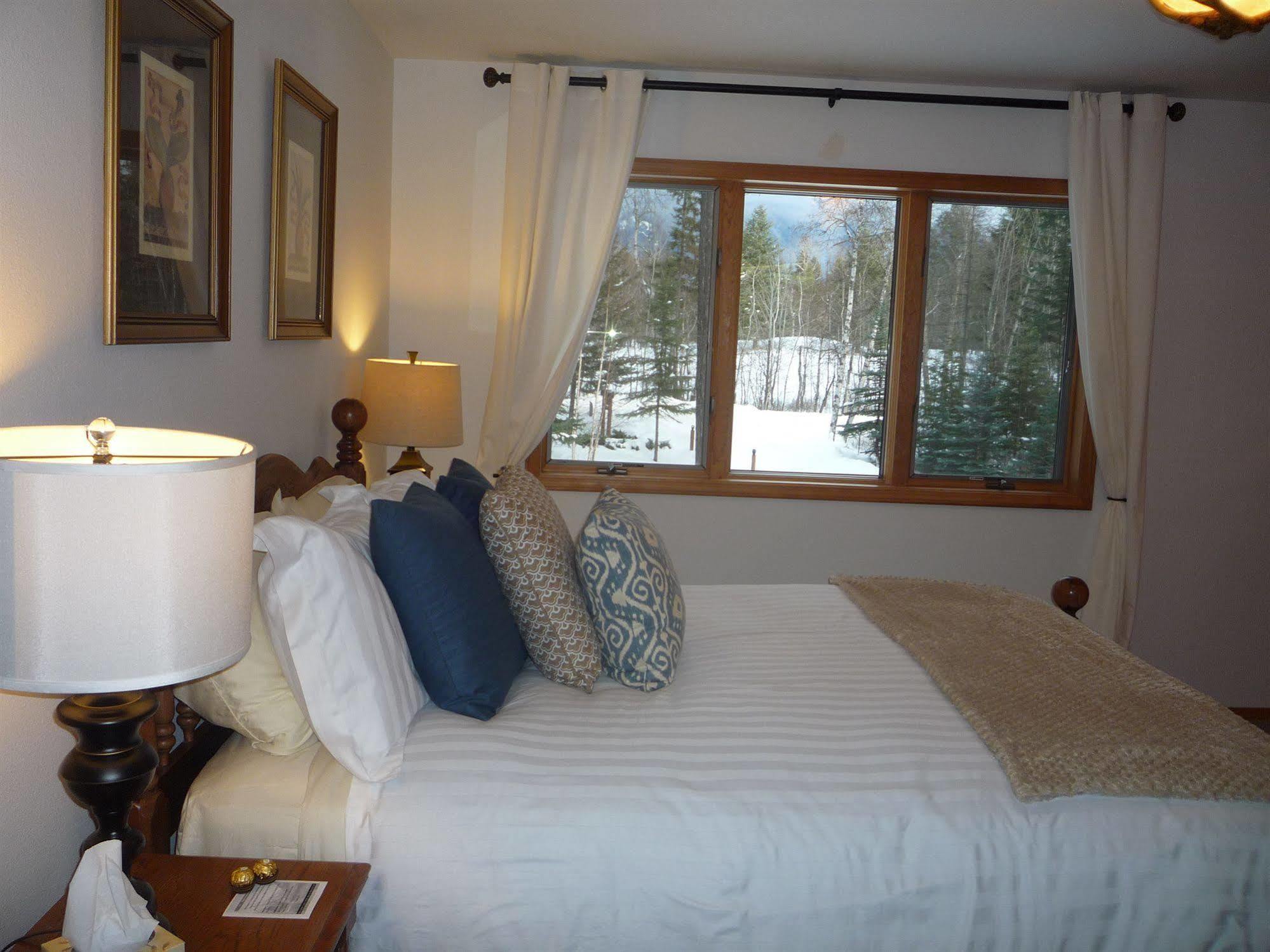 Meadow Lake View Bed And Breakfast Columbia Falls Kültér fotó